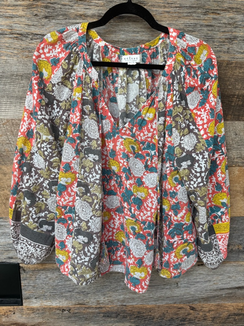 Velvet by Graham & Spencer Coral Multicolor Floral Peasant Blouse L